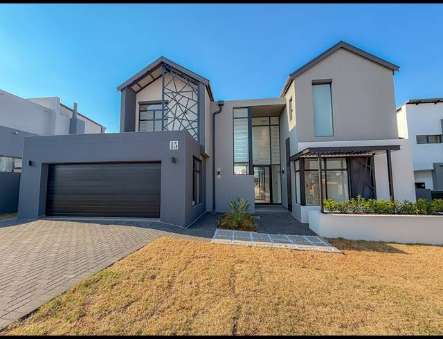 4 BEDROOM FREEHOLD FOR SALE IN FOUNTAINBROOK ESTATE